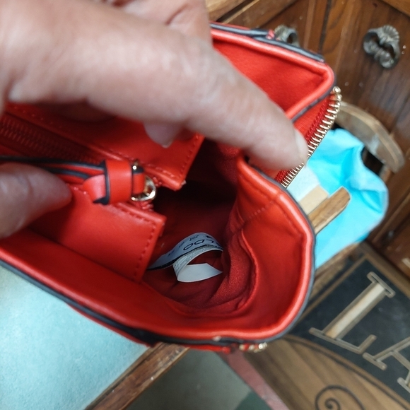 ALDO Candy Apple Red Tote Bag Purse - Picture 10 of 16